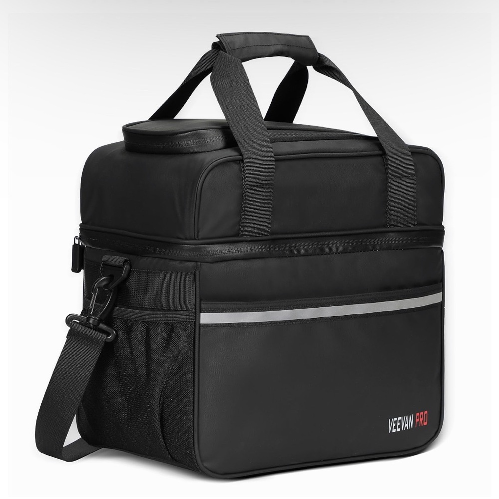 NWT Zippered Cooler Bag